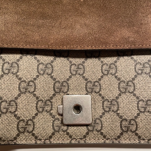 Gucci Dionysus GG Supreme Small Bag - Picture 4 of 14